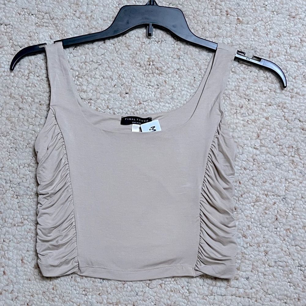 Final Touch Size L Cream Beige Color Women’s Crop Top Ruched Sides NWT